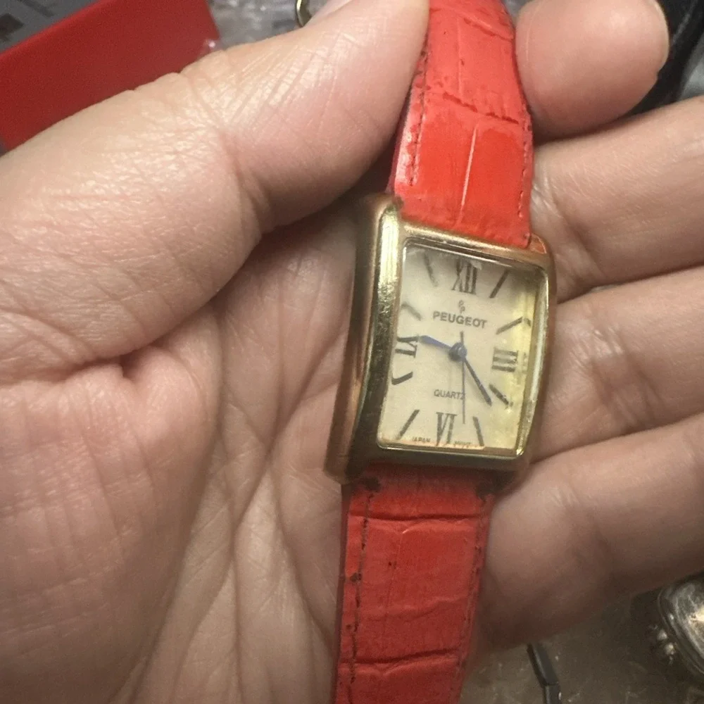 Works Peugeot 3036 Women's Tank Watch Red Croc‎ Leather Strap Roman Quartz 27mm